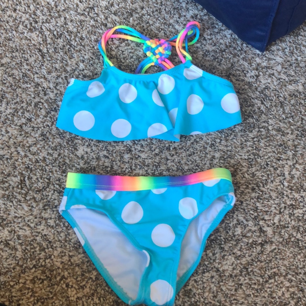 Girls 2 piece swimwear
